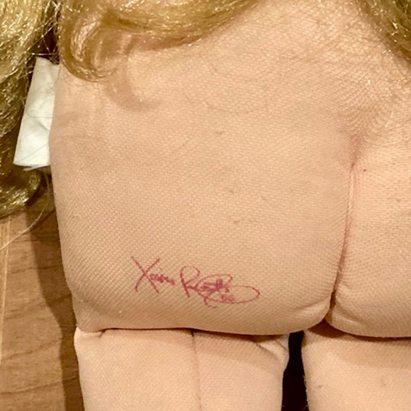 Cornsilk Cabbage Patch Kid - Picture 4 of 7